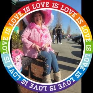 Meet your Posher, Lynn